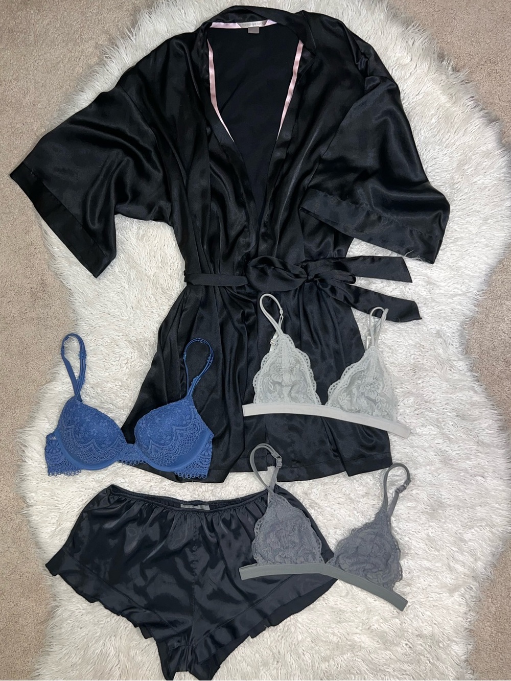Bundle of 5 items!